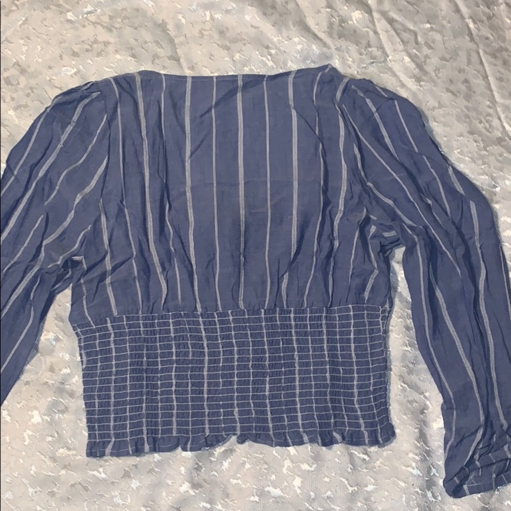 Blouse - Picture 2 of 5